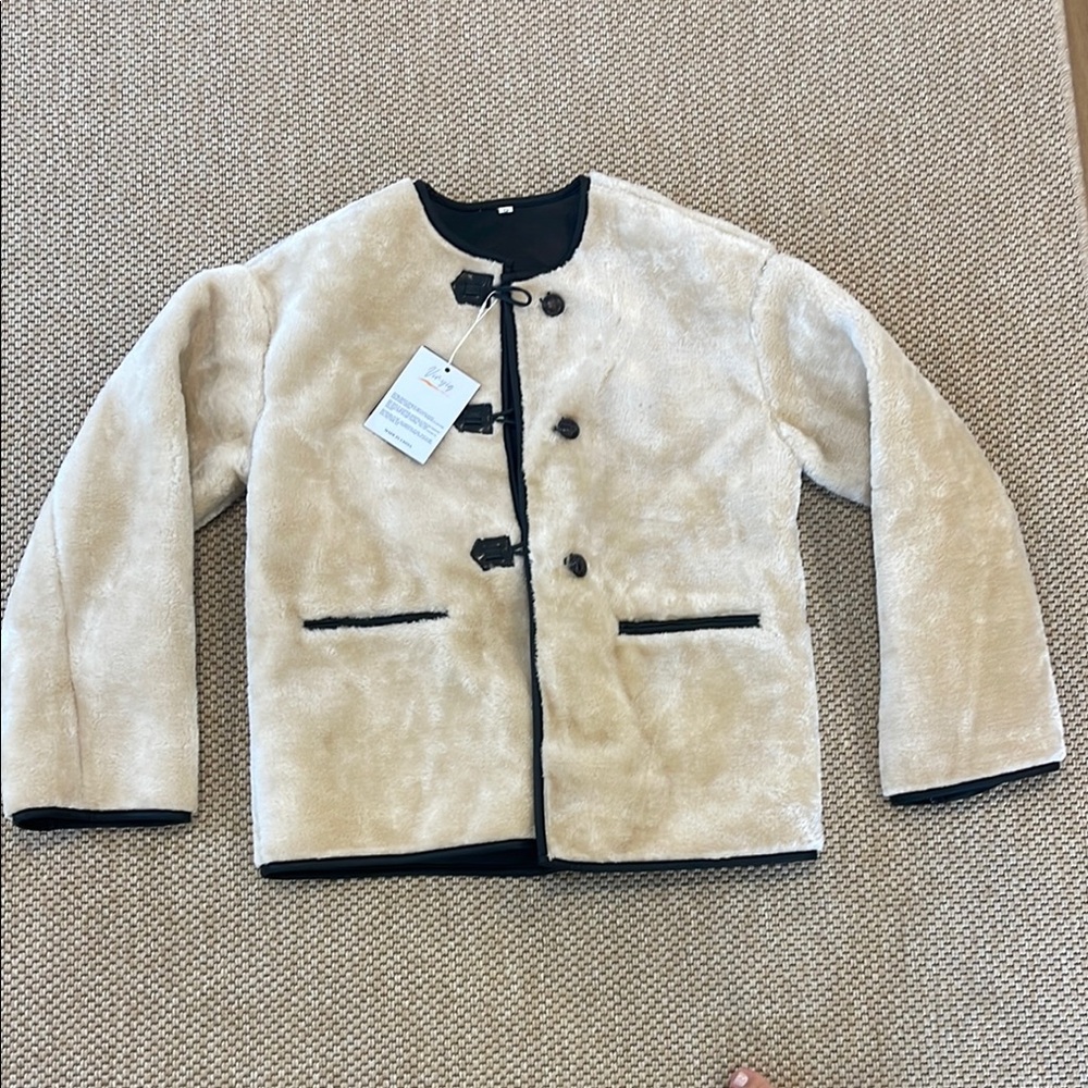 Vimyig Cream Faux Fur Jacket with Black Toggles